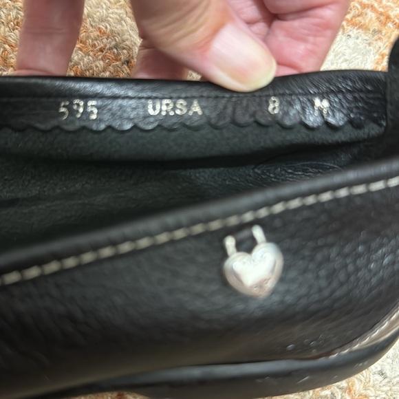 Brighton Ursa Black with Brown Detail Leather Loafer Size 8 - Picture 11 of 12